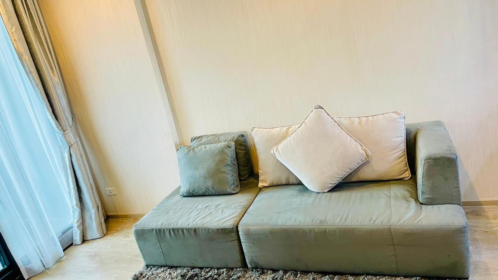 The Base Central Pattaya 2 Bed 2 Bath By Numam Exteriör bild