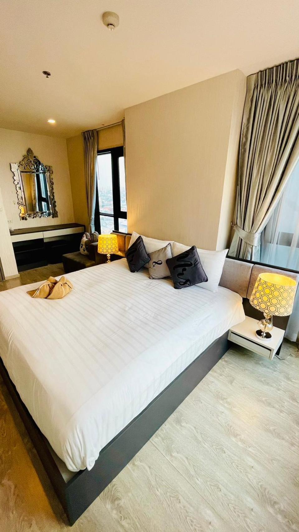 The Base Central Pattaya 2 Bed 2 Bath By Numam Exteriör bild